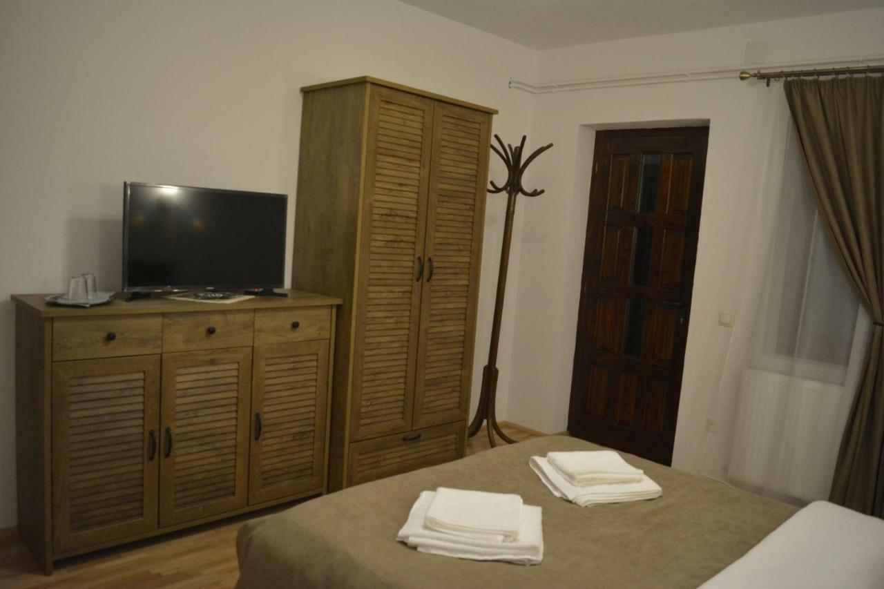 فندق Casa Muskatli Vendeghaz سوفاتا المظهر الخارجي الصورة